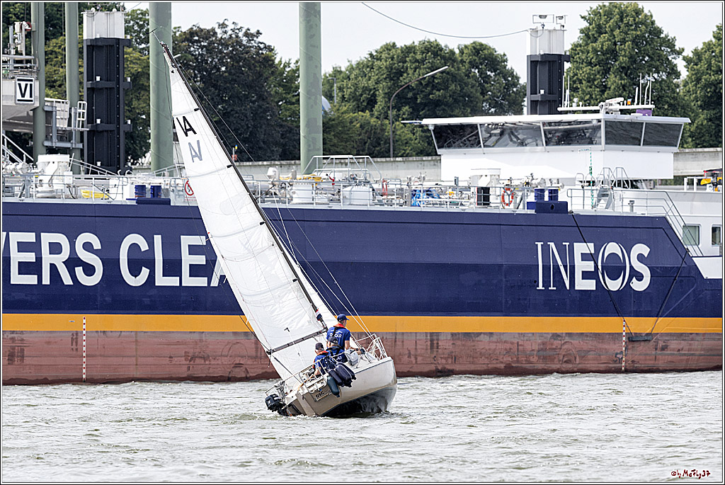 100 Jahre Rheinwoche 2022 - 2. Wettfahrt  Hitdorf - Duesseldorf, 03.06.2022,